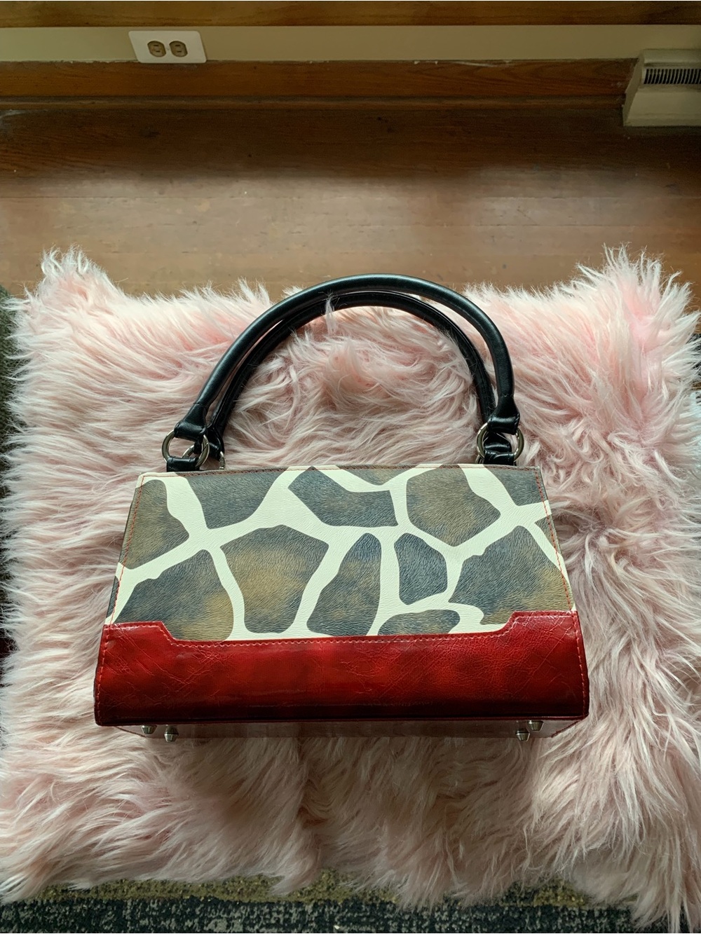 Miche Classic Black Purse with Red and Giraffe Print Shell